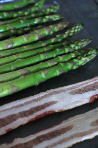 Paleo Breakfast Recipes: Roasted Asparagus Eggs Benedict